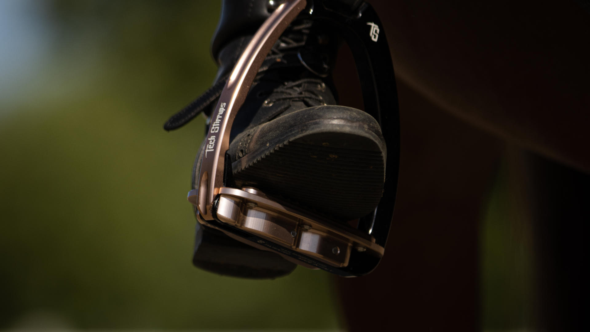 Tech Stirrups Performance Personified