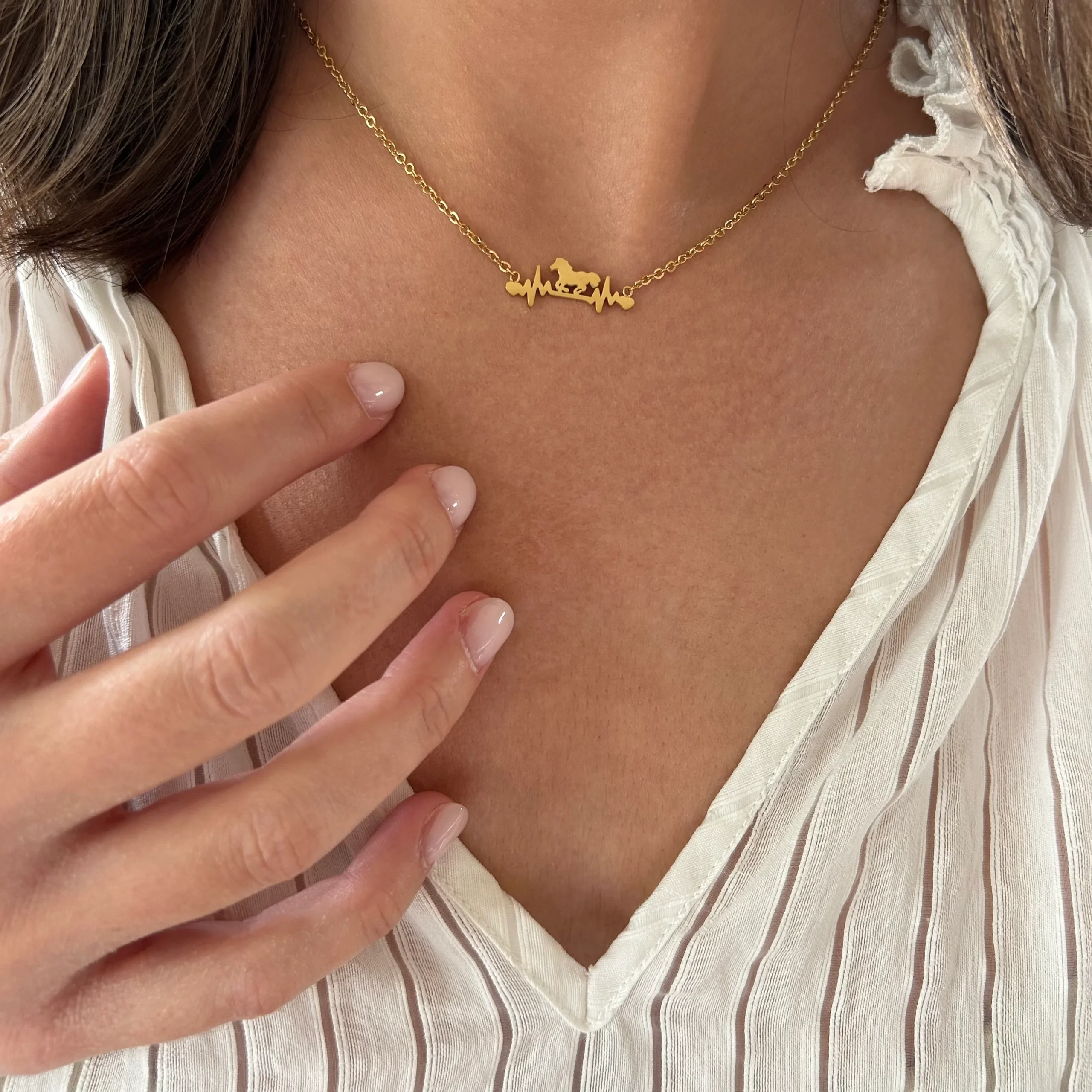 Equestrian Shop Vita Necklace - Image 2