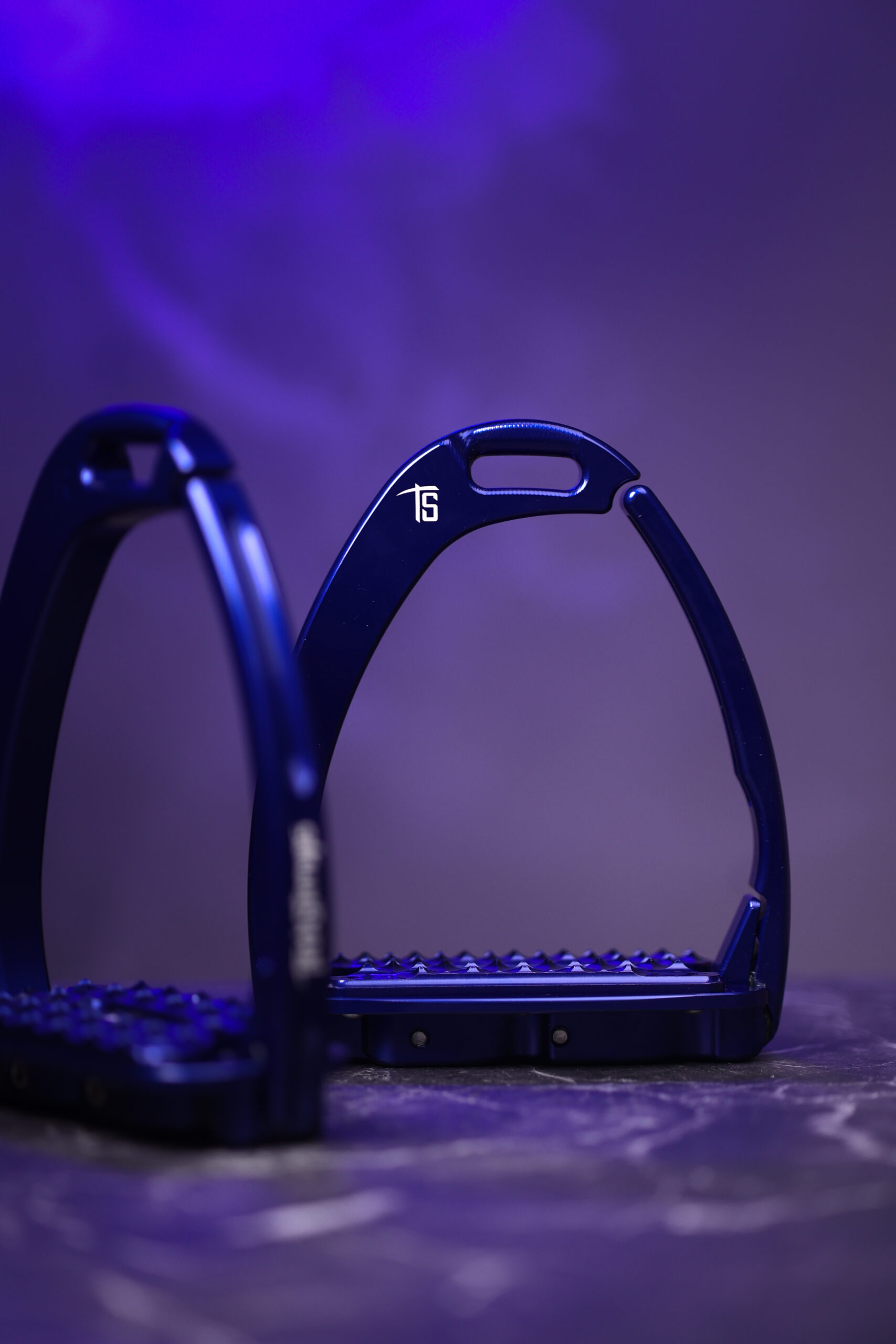 Tech Venice Stirrups in Midnight Blue