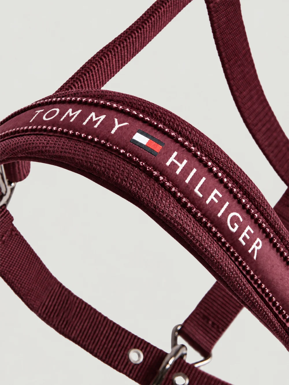 Tommy Hilfiger Equestrian Yale Shine Halter Set - BURGUNDY - Image 3